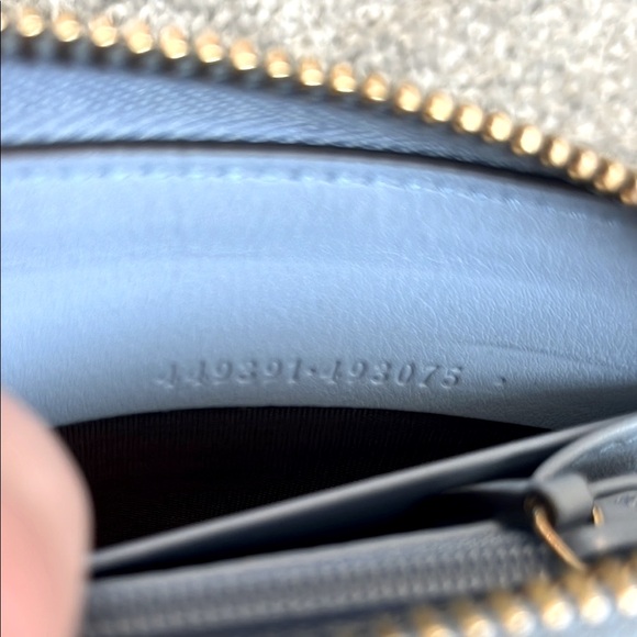 Gucci Guccissima Periwinkle Blue Zippy Wallet - Picture 9 of 9